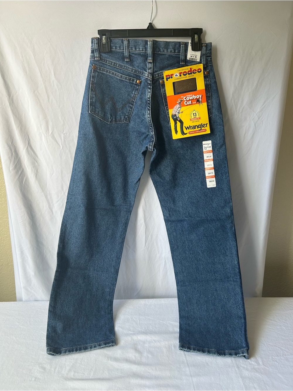 Wrangler Men's Cowboy Cut Original Fit Jeans in Medium Blue Denim 28x30 NWT